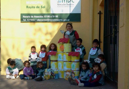 25 de Mayo en Jardín Municipal Rayito de Sol